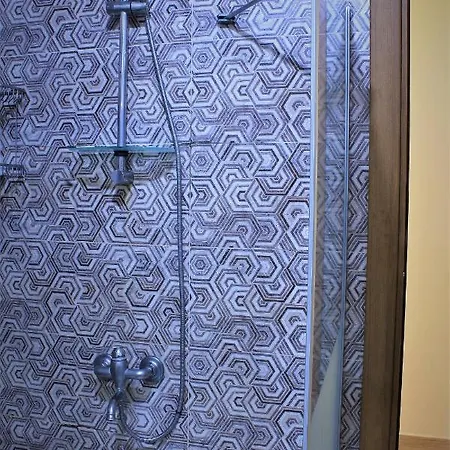 For 6 Person, Peaceful *